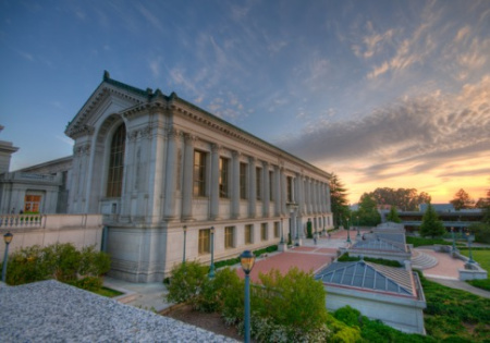 ���ݴ�ѧ��������У